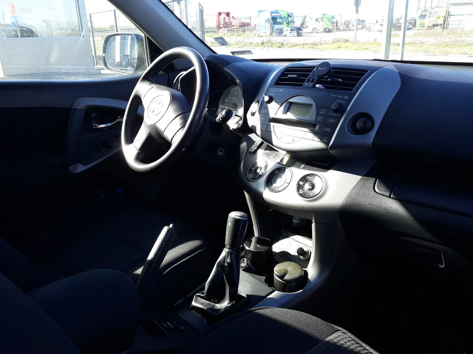 Toyota Rav4 | Mobile.bg � ����������� 17