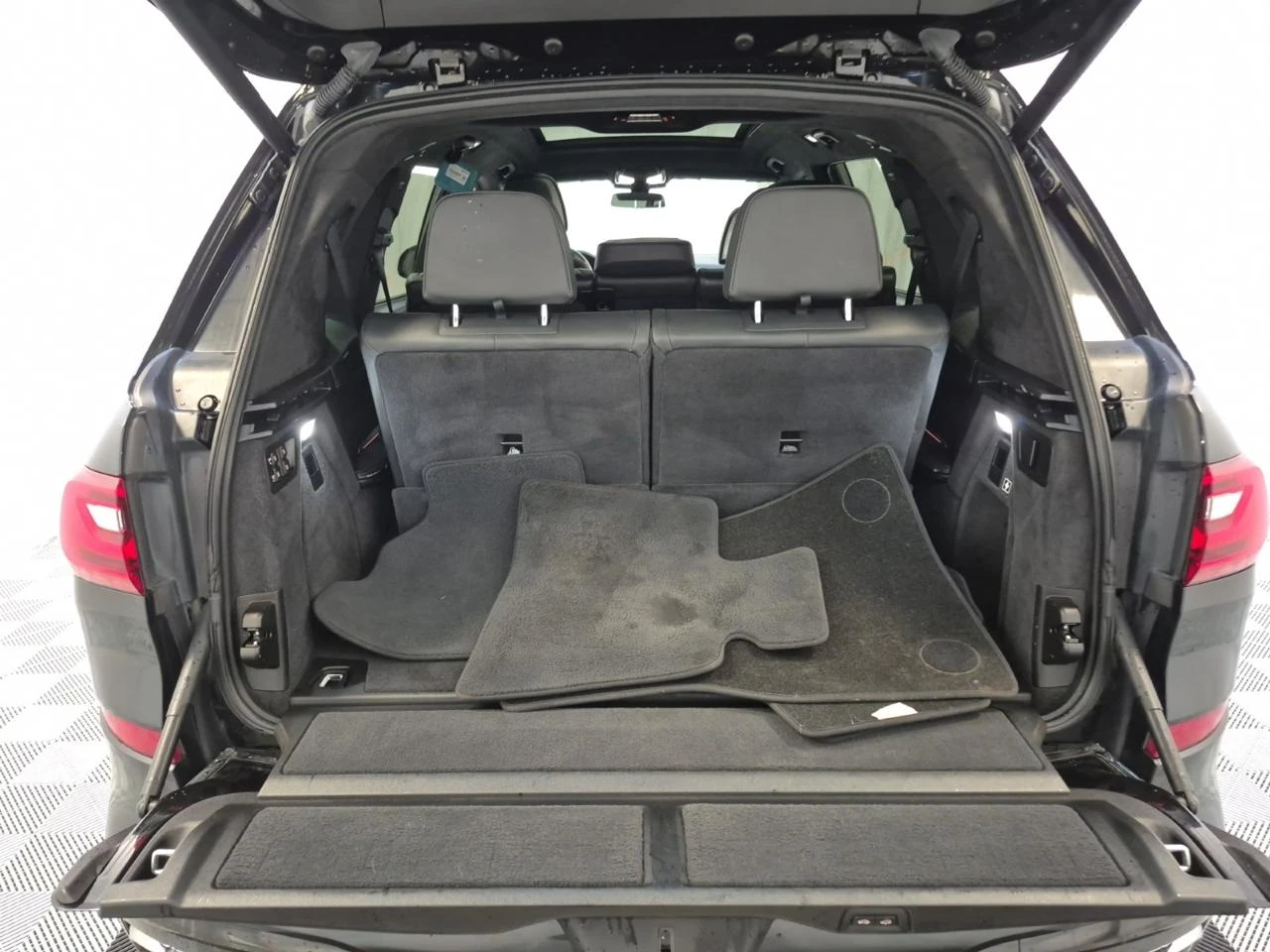 BMW X7 40i* M-pack* Distr* Headup* * * 360*  | Mobile.bg   13