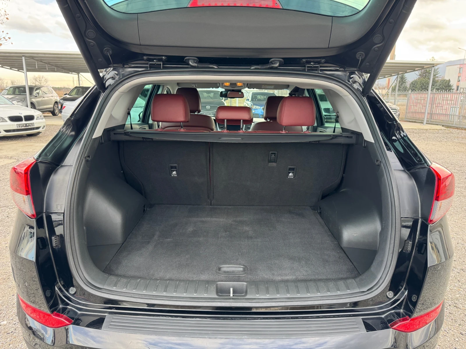 Hyundai Tucson 2.0CRDI 185�.� 4�4 Vertex Full  | Mobile.bg � ����������� 13