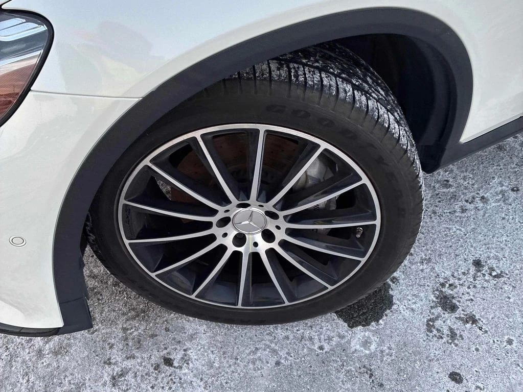 Mercedes-Benz GLC 43 AMG * CARFAX * ФИНАНСИРАНЕ  - изображение 7