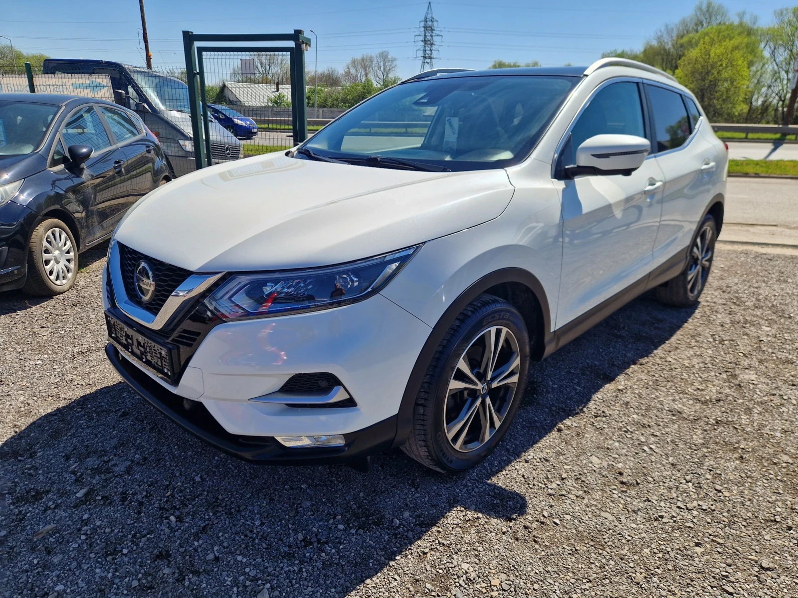 Nissan Qashqai 1.2i 16v 115HP.TEKNA ITALIA