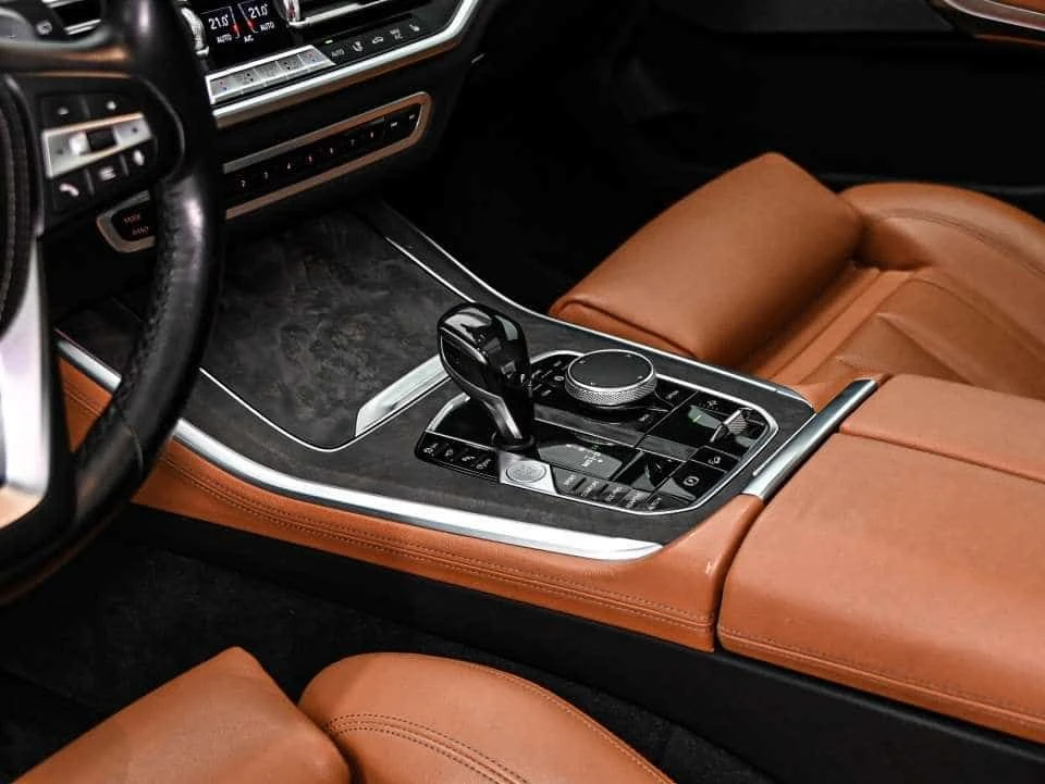 BMW X5 * xDrive40i PREMIUM PKG* ЛАЗЕРИ * ПАНО * 360 * , снимка 17 - Автомобили и джипове - 55373352