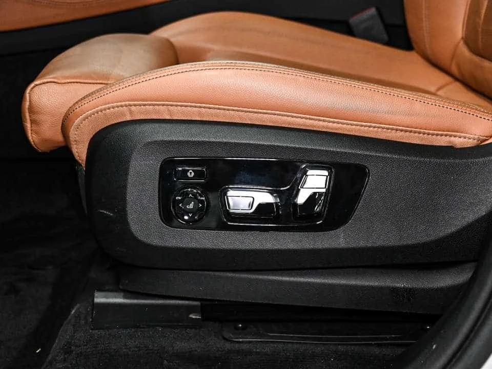 BMW X5 * xDrive40i PREMIUM PKG* ЛАЗЕРИ * ПАНО * 360 * , снимка 12 - Автомобили и джипове - 55373352