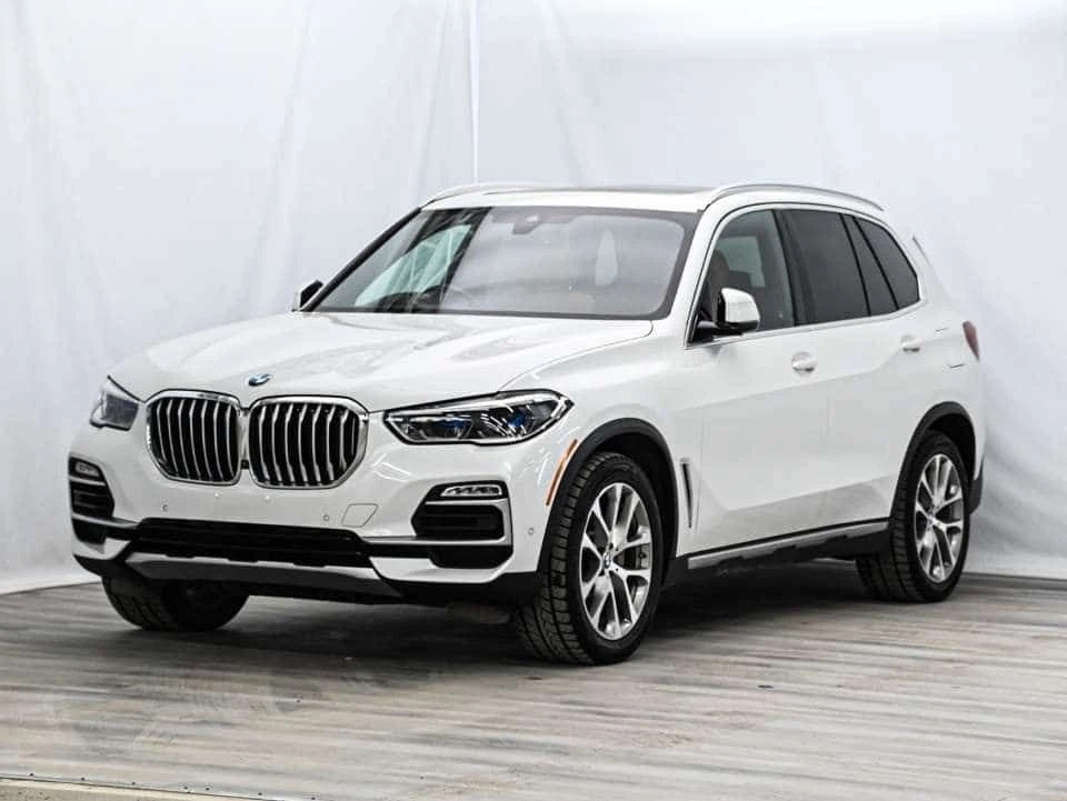 BMW X5 * xDrive40i PREMIUM PKG* ЛАЗЕРИ * ПАНО * 360 * 