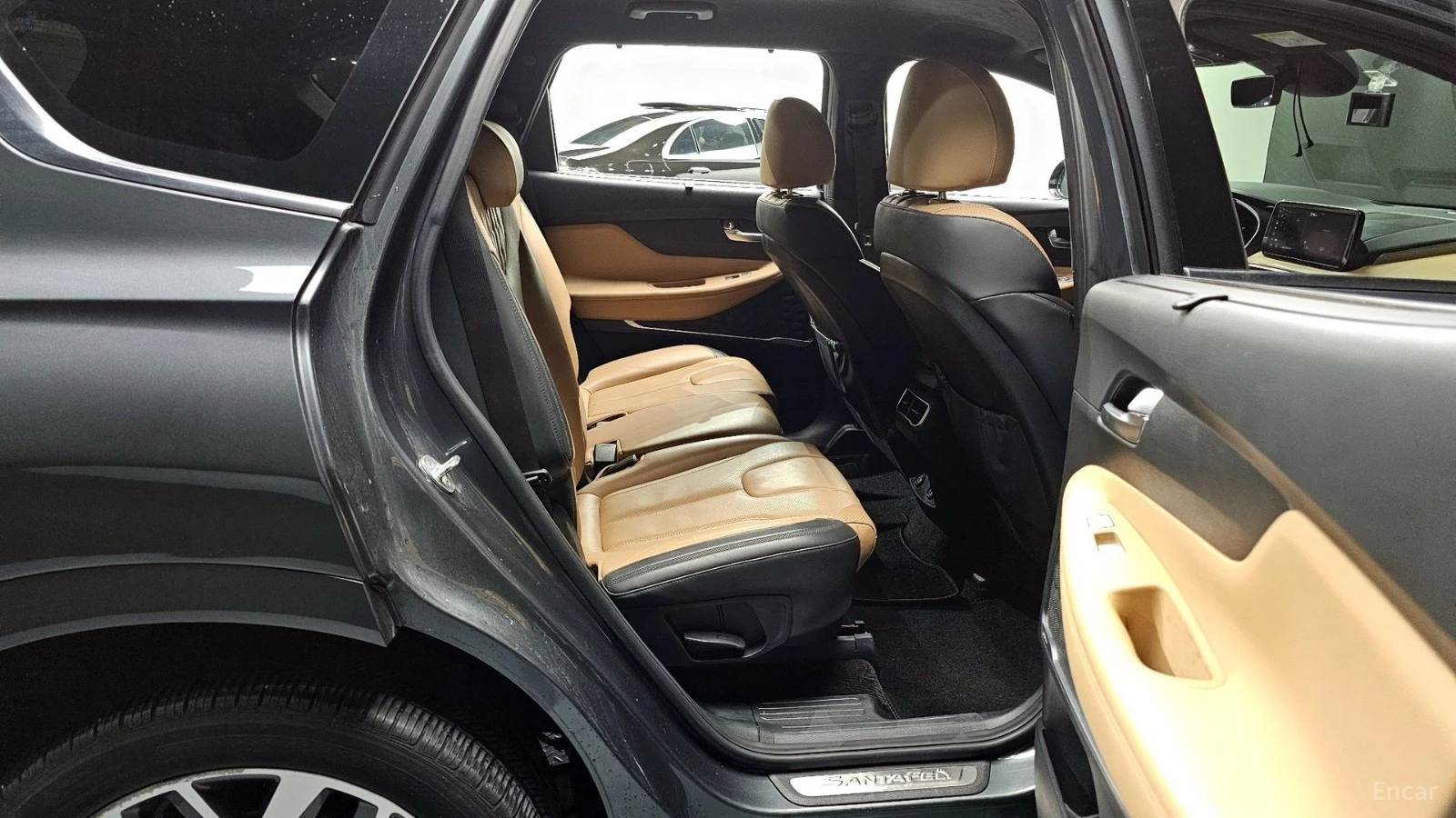 Hyundai Santa fe 2.5T 4WD Calligraphy* 360* HUD* КОЖА* НАВИ, снимка 10 - Автомобили и джипове - 55499869