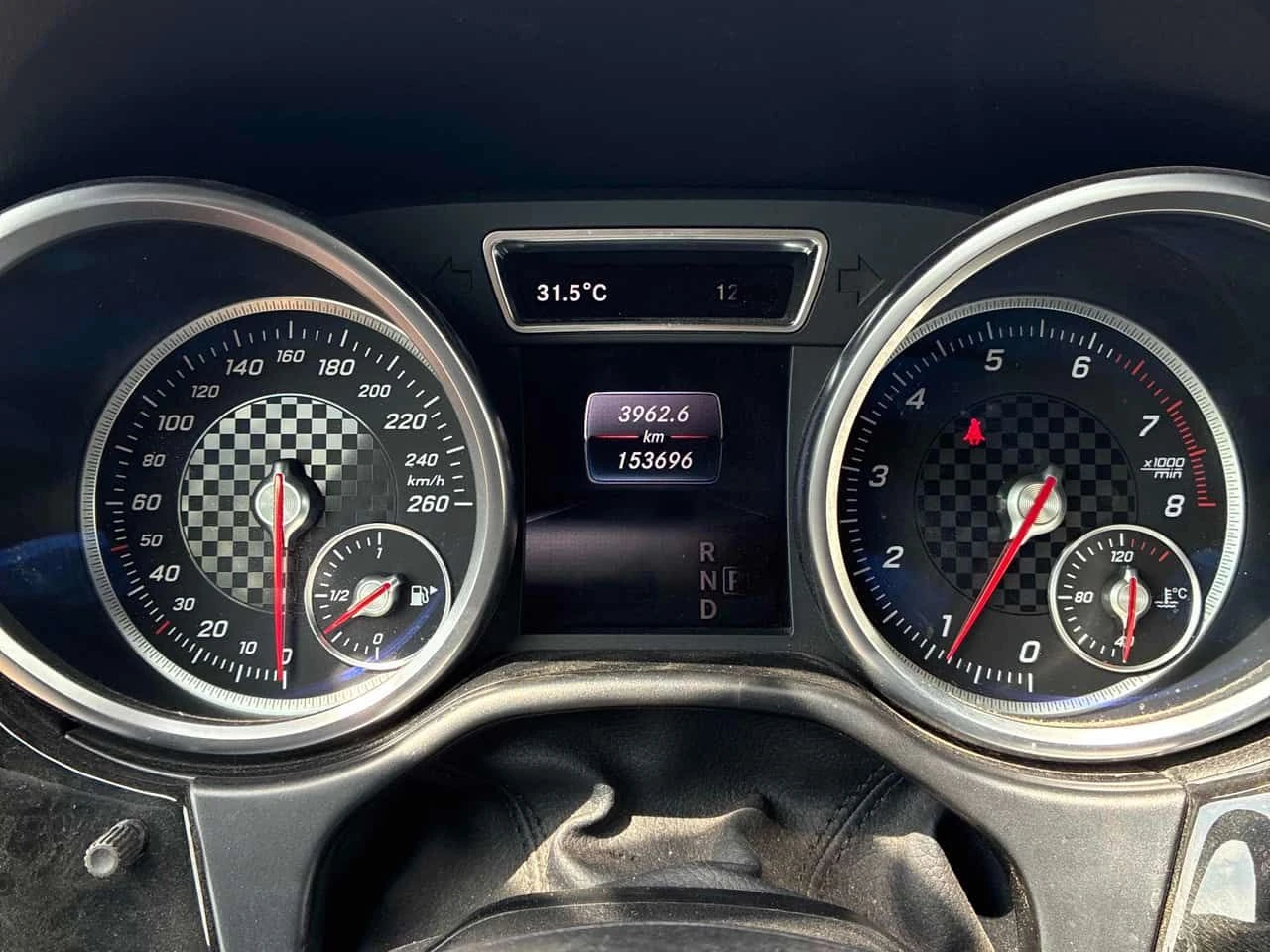 Mercedes-Benz GLE 450 AMG 4MATIC* HARMAN/KARDON* 360КАМЕРИ* , снимка 8 - Автомобили и джипове - 55618597