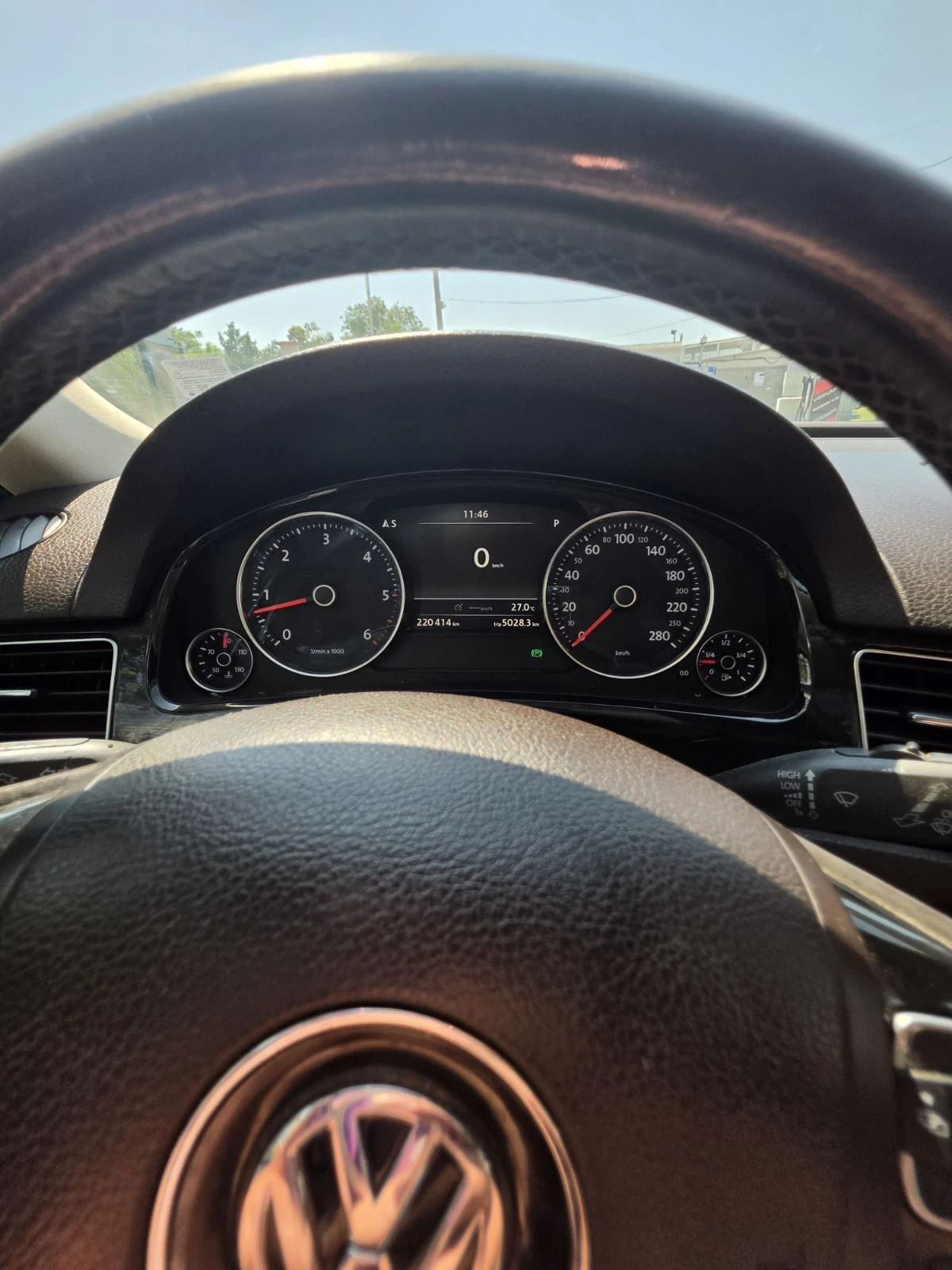 VW Touareg, снимка 9 - Автомобили и джипове - 55776599