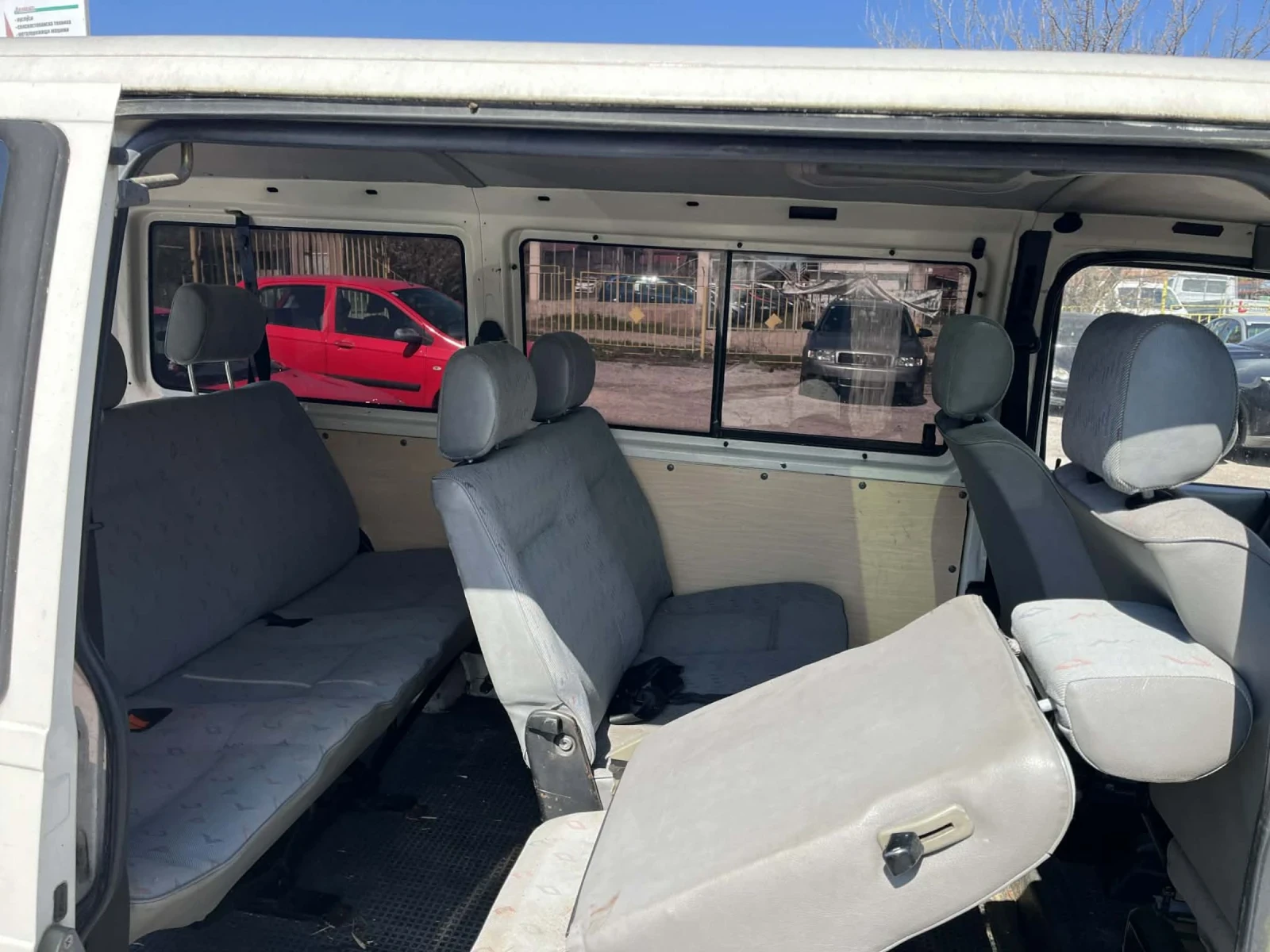 VW T4 2.4 D  1995г. Във много добро състояние. , снимка 10 - Бусове и автобуси - 54175007