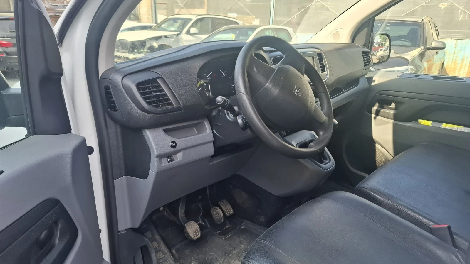 Peugeot Expert 2.0 hdi 150, снимка 4 - Бусове и автобуси - 54963555