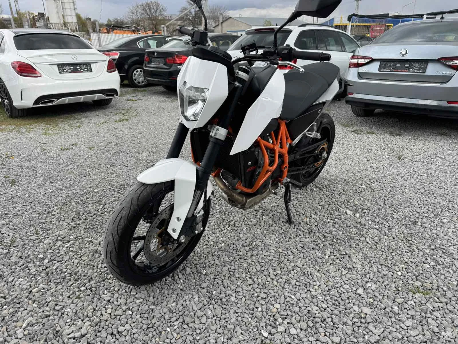 Ktm Duke 690, снимка 3 - Мотоциклети и мототехника - 54205246