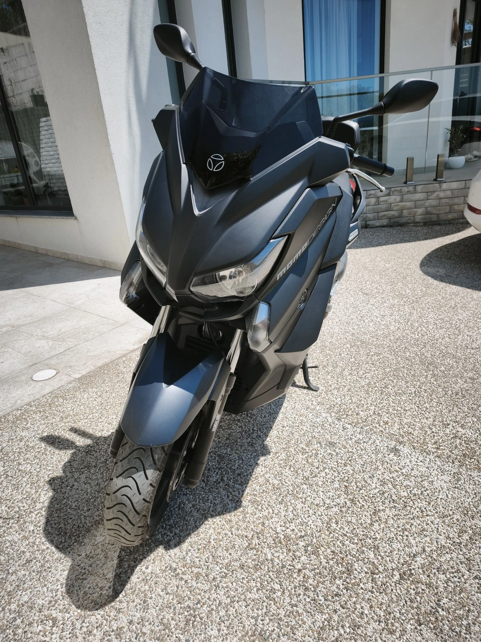 Yamaha X-max 250R Momo Design 