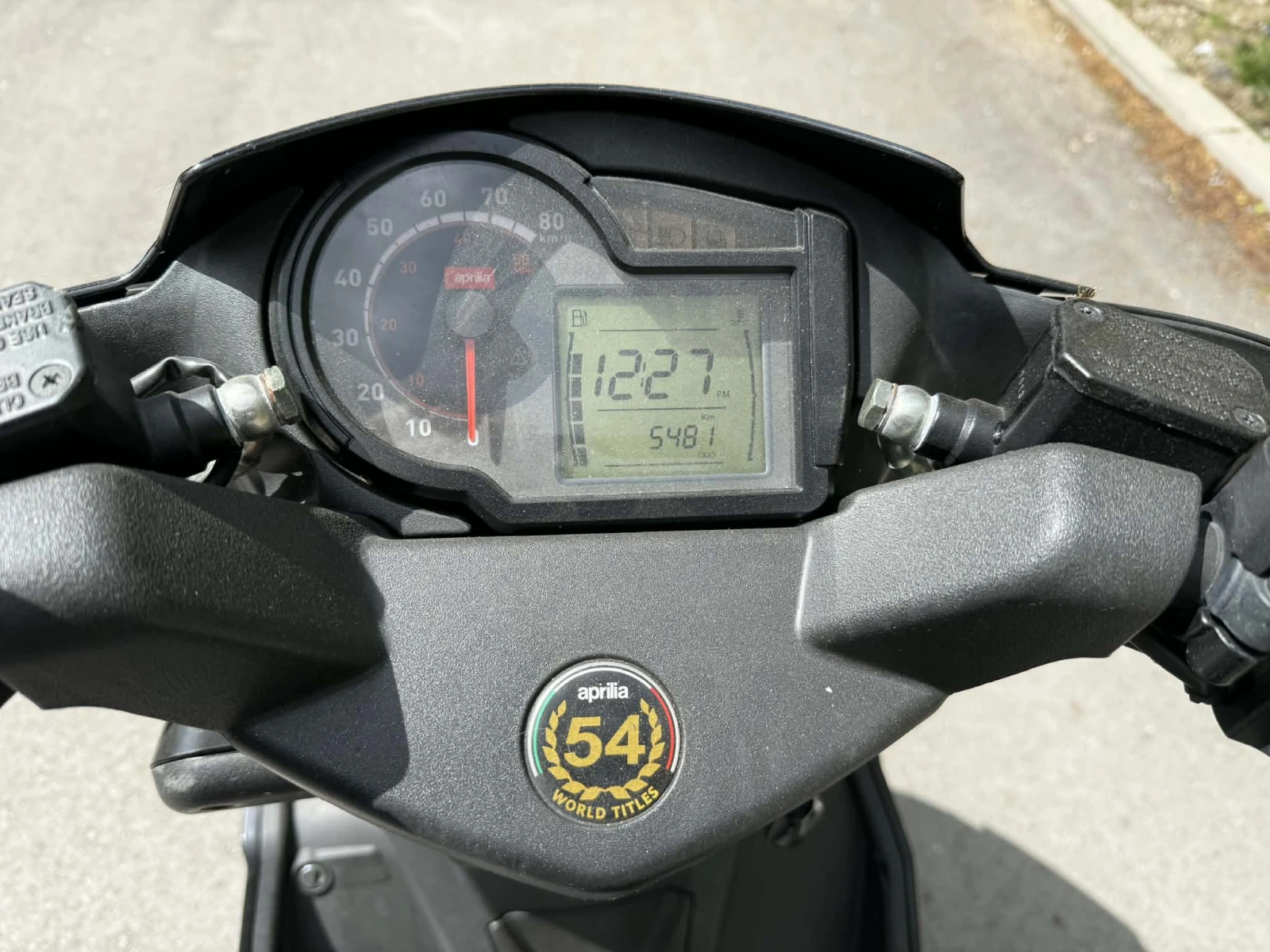 Aprilia Sr 50 R, снимка 7 - Мотоциклети и мототехника - 54929896