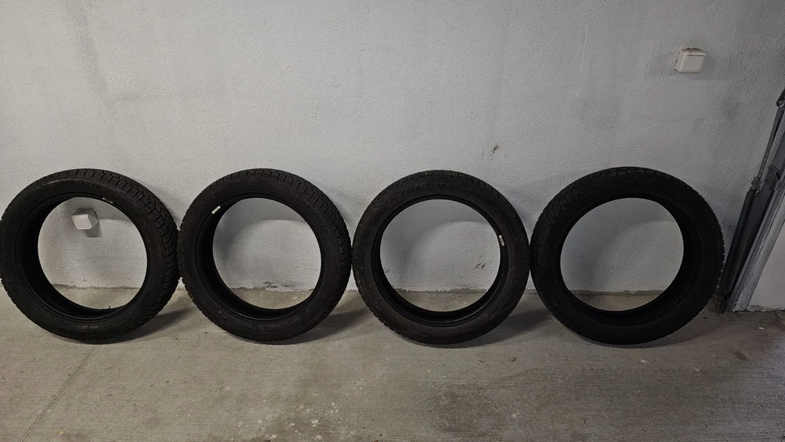 Гуми Зимни 155/70R19