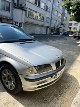 BMW 320, снимка 14 - Автомобили и джипове - 45406236
