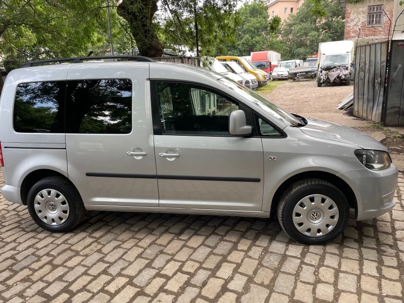 VW Caddy 1.6TDI EURO5, снимка 7 - Автомобили и джипове - 41270082