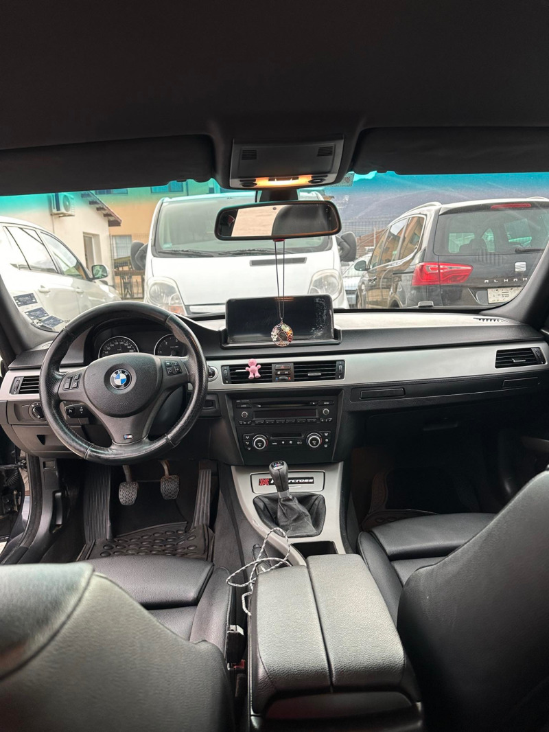 BMW 330, снимка 10 - Автомобили и джипове - 46378680