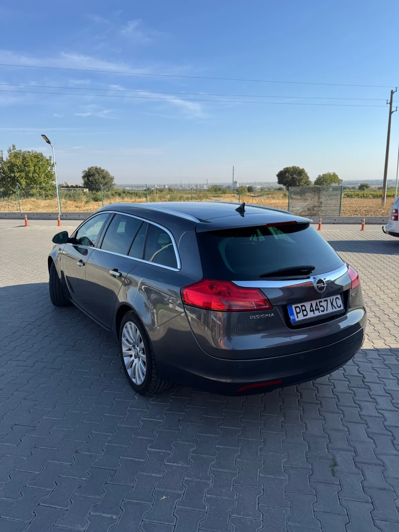 Opel Insignia, снимка 6 - Автомобили и джипове - 47388465