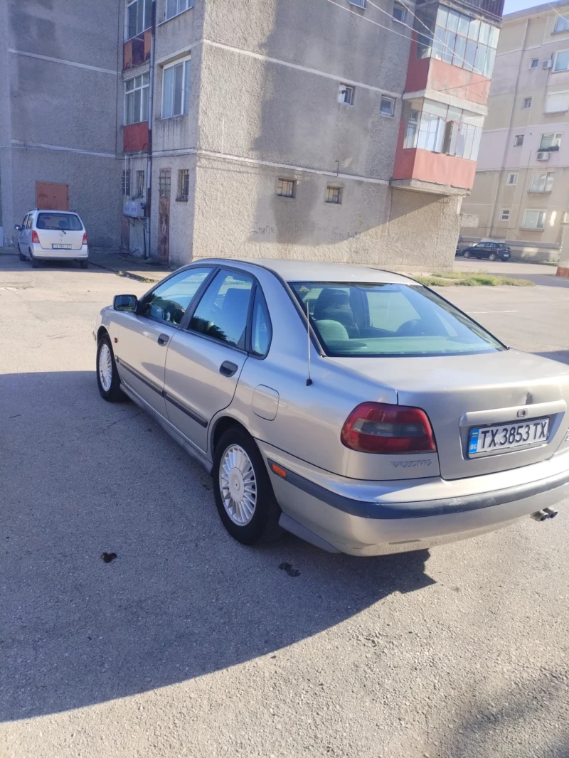 Volvo S40, снимка 8 - Автомобили и джипове - 47453842