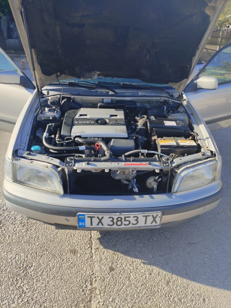 Volvo S40, снимка 14 - Автомобили и джипове - 47453842