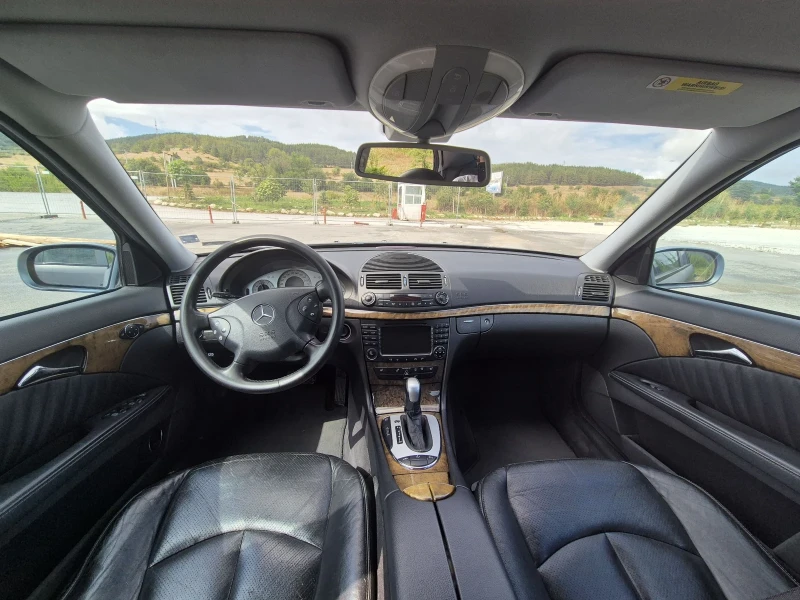 Mercedes-Benz E 500 5.0 4x4 LPG, снимка 9 - Автомобили и джипове - 51469353