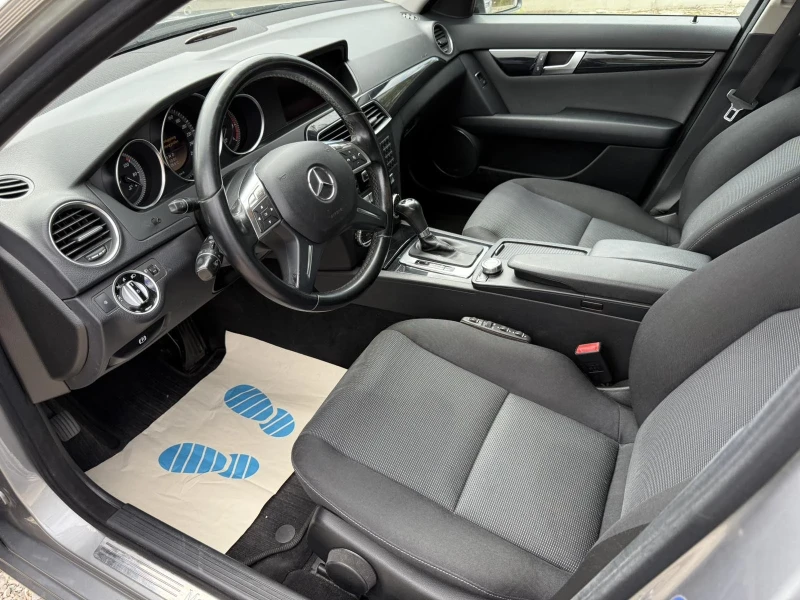 Mercedes-Benz C 220 BLUEEFFICENCY/AUTOMATIC/NAVI, снимка 9 - Автомобили и джипове - 51570737
