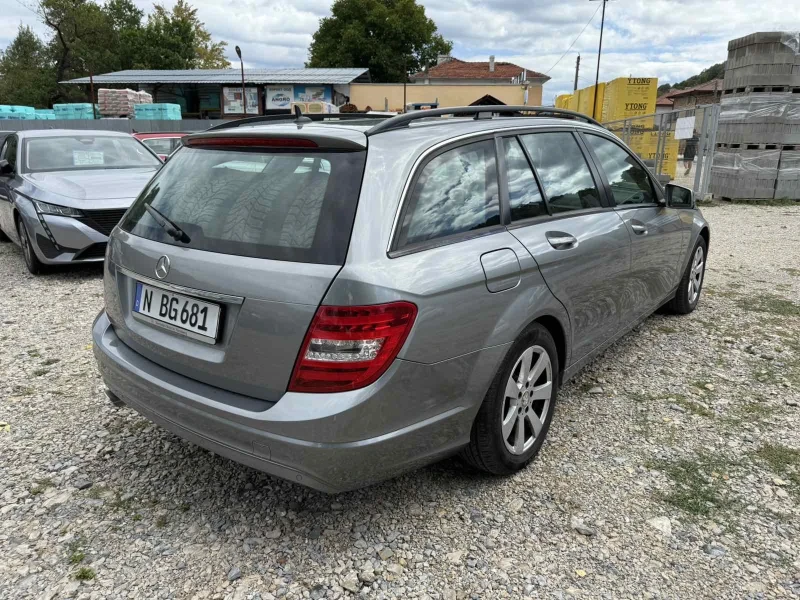 Mercedes-Benz C 220 BLUEEFFICENCY/AUTOMATIC/NAVI, снимка 5 - Автомобили и джипове - 51570737