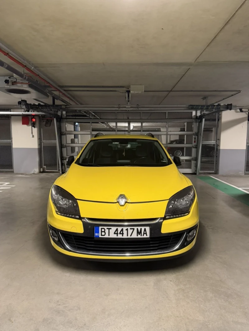 Renault Megane 1.6 D, снимка 2 - Автомобили и джипове - 51738530