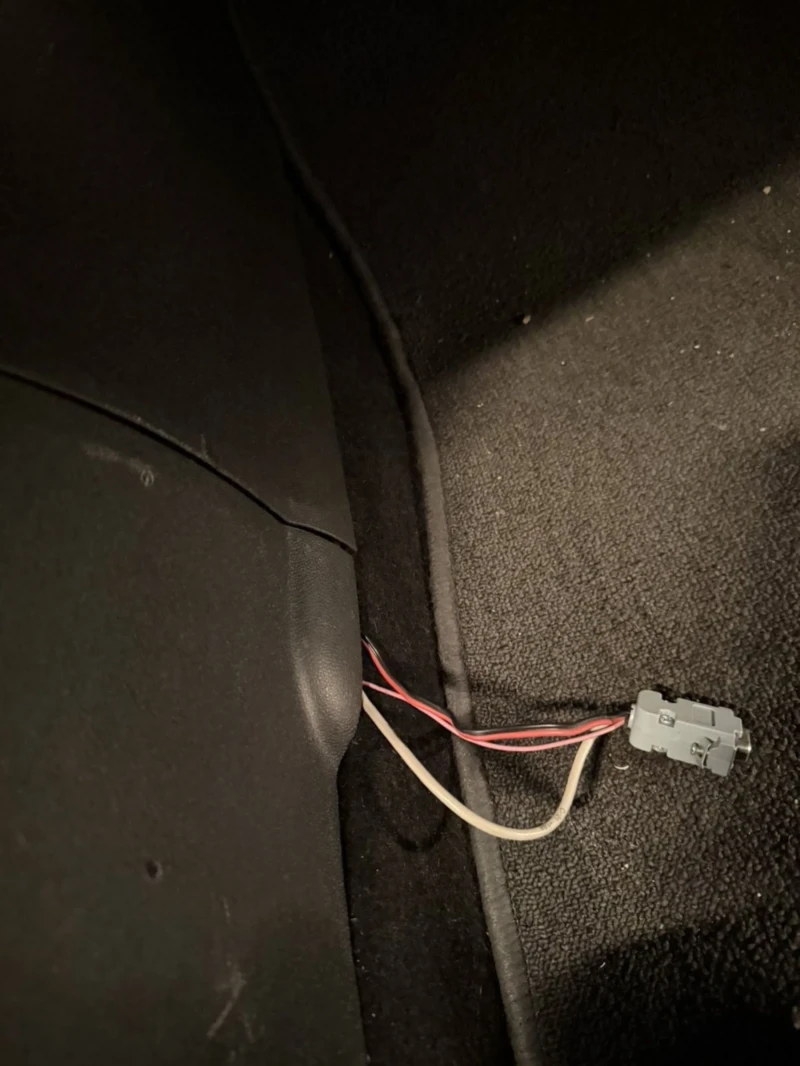 Renault Megane 1.6 D, снимка 9 - Автомобили и джипове - 51738530