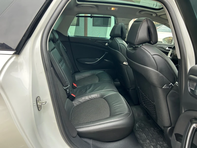 Citroen C5 TOURER * FACELIFT * 2.2HDI * AUTOMATIC * ПАНОРАМА, снимка 12 - Автомобили и джипове - 52270217