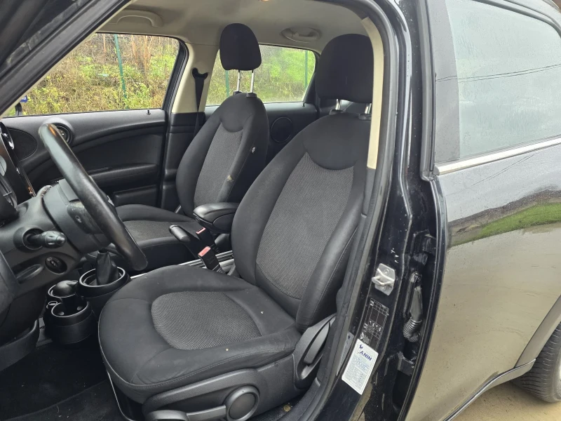 Mini D one 1.6d 90к.с Топ състояние , снимка 9 - Автомобили и джипове - 52671688