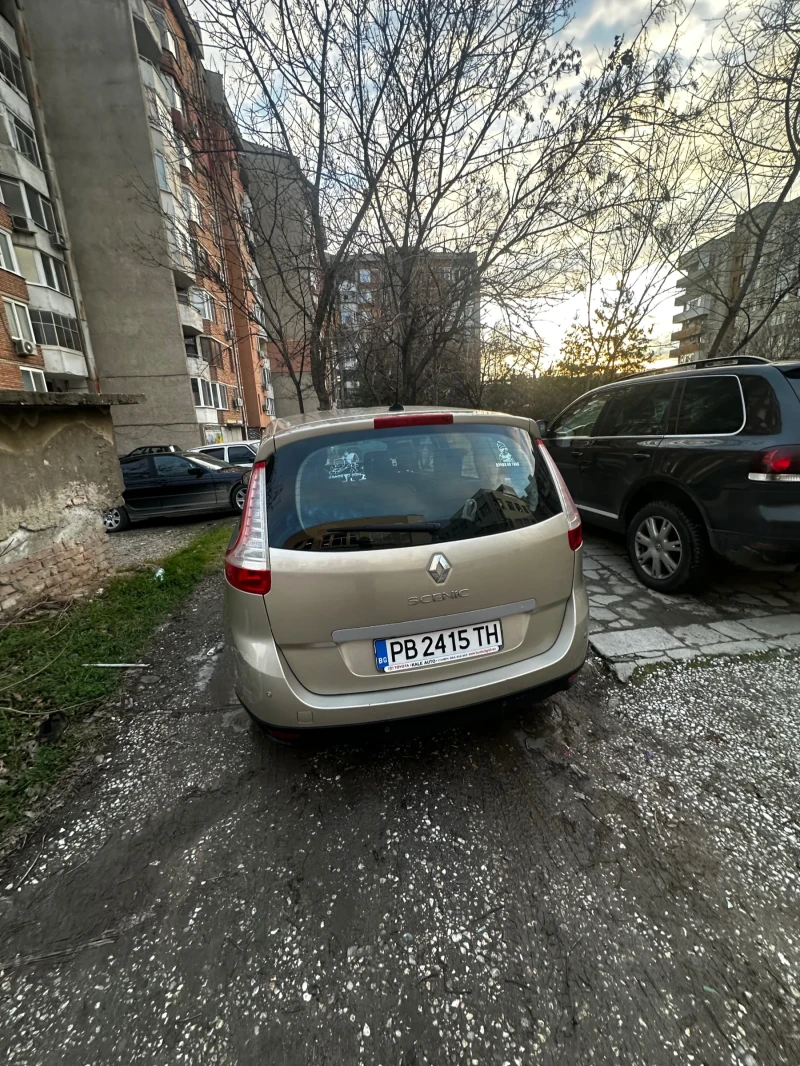 Renault Grand scenic, снимка 4 - Автомобили и джипове - 53084556