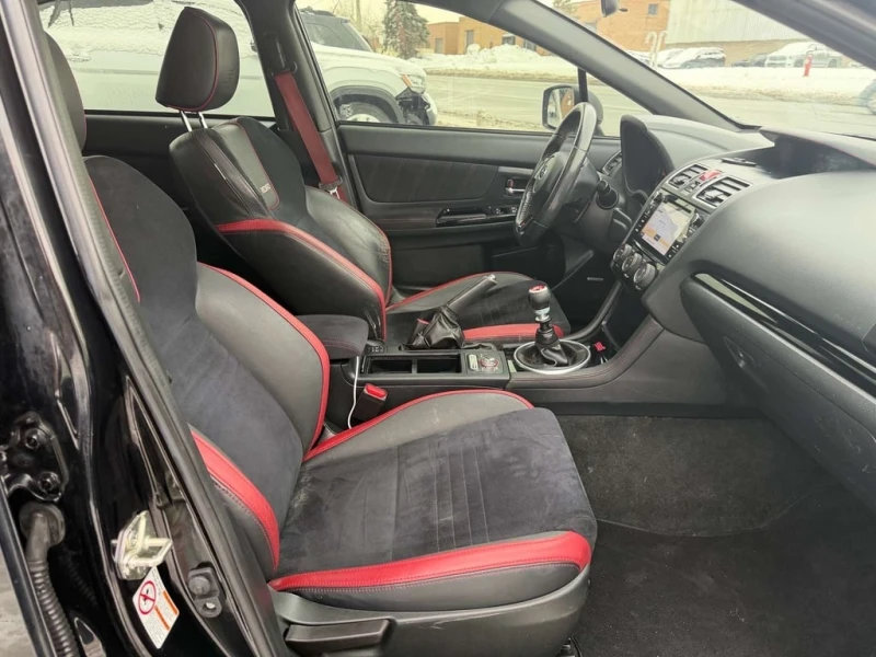 Subaru WRX * STI high+ W+ KA+ RE+ BSD+ NAVI(H/K)+ M/R * CARFA, снимка 10 - Автомобили и джипове - 53246184
