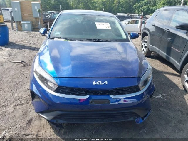 Kia Forte LXS - изображение 10
