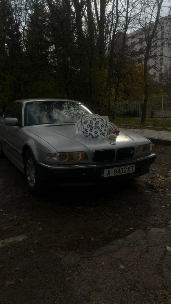 BMW 735