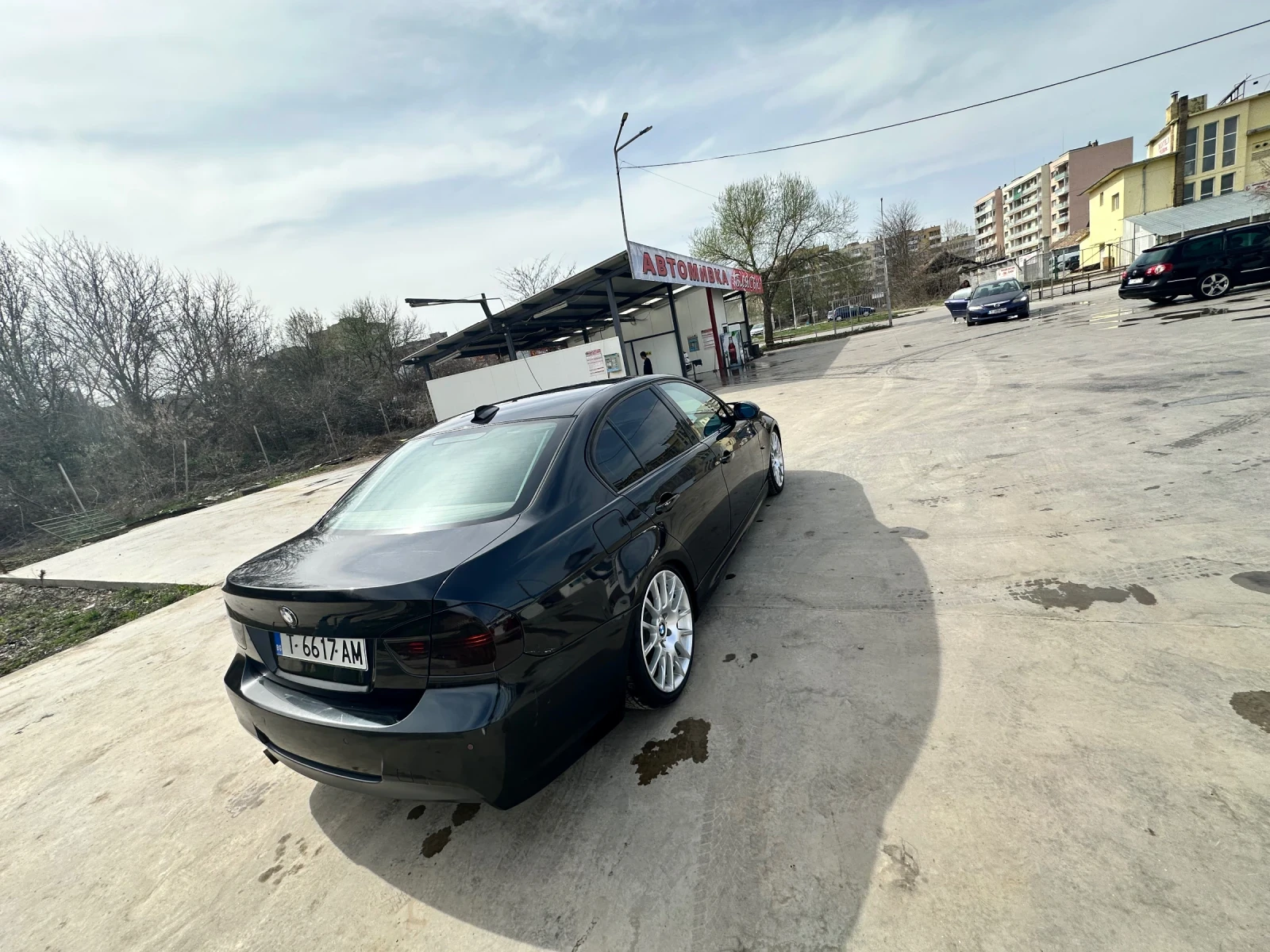 BMW 320 320d - изображение 8
