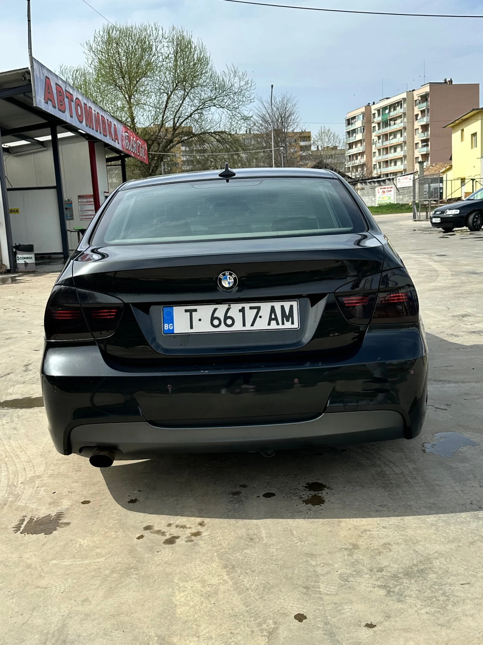 BMW 320 320d - изображение 4