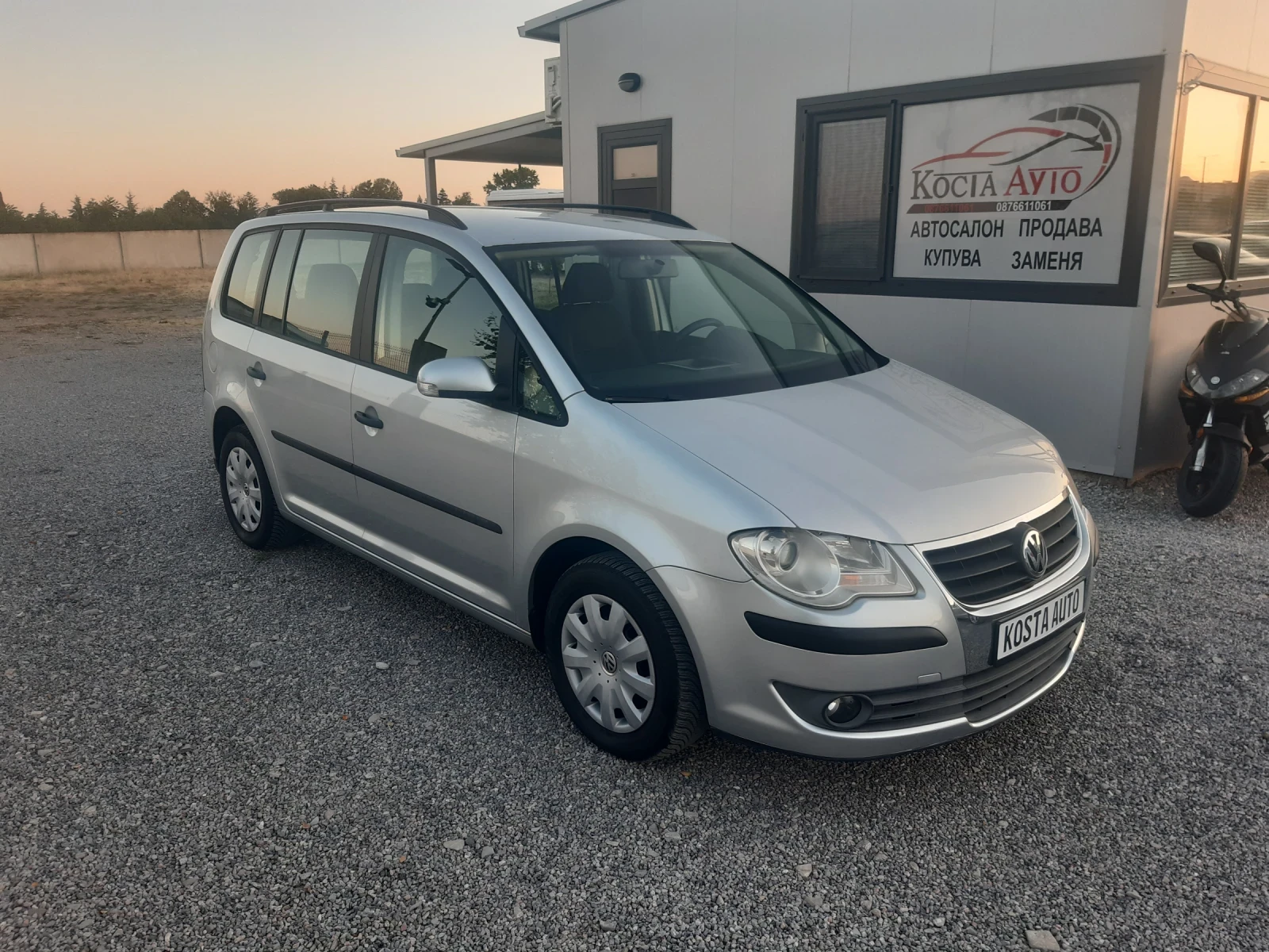 VW Touran ИТАЛИЯ/1.9/105 коня - изображение 2