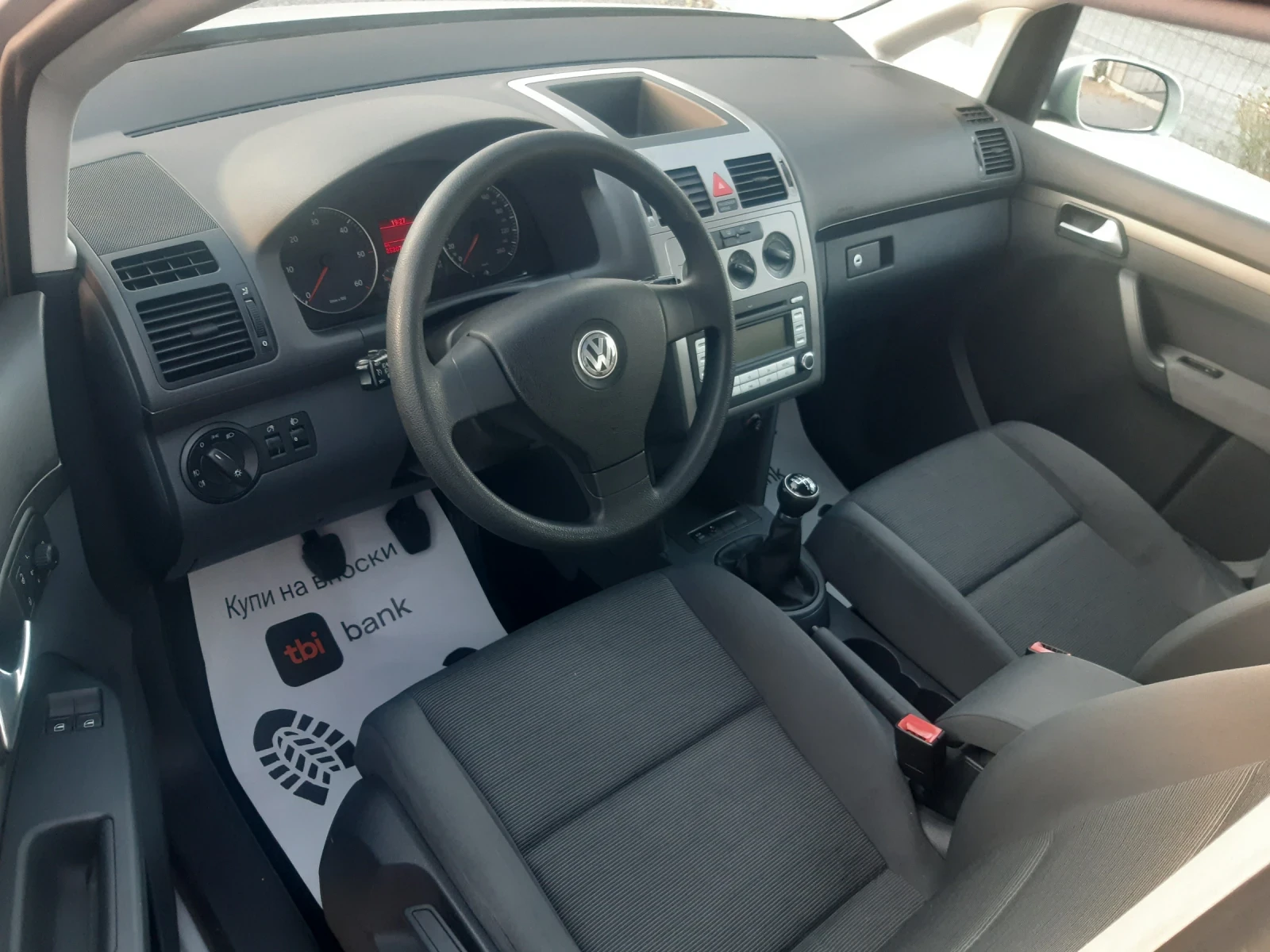 VW Touran ИТАЛИЯ/1.9/105 коня - изображение 10