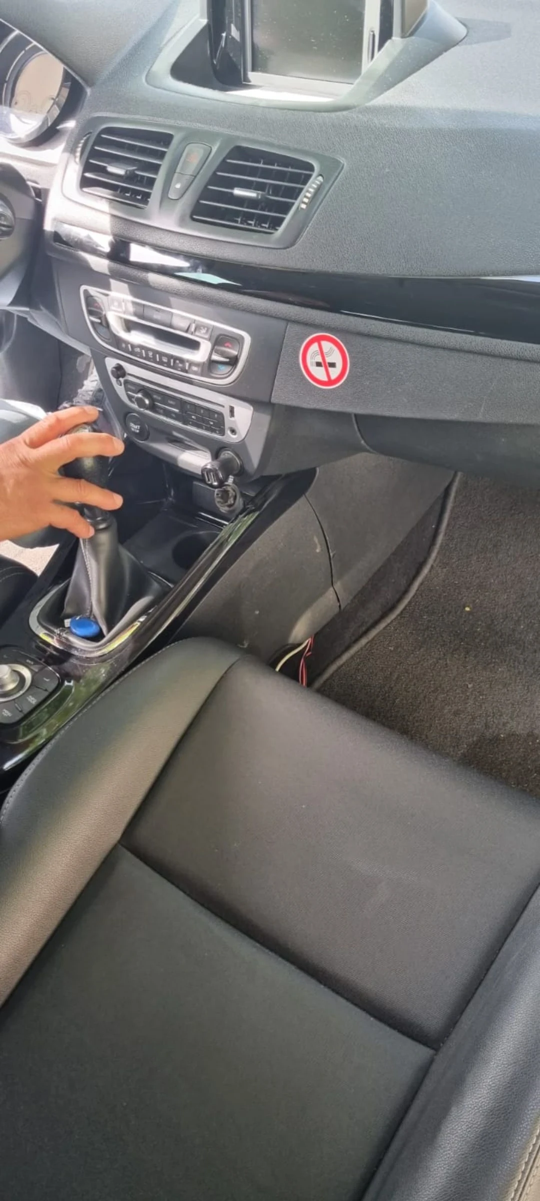 Renault Megane 1.6 D - изображение 7
