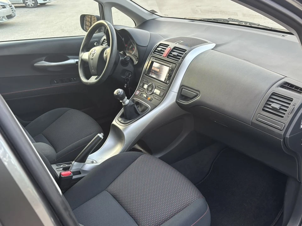Toyota Auris 1.6 БЕНЗИН  EURO5 | Mobile.bg — изображение 14