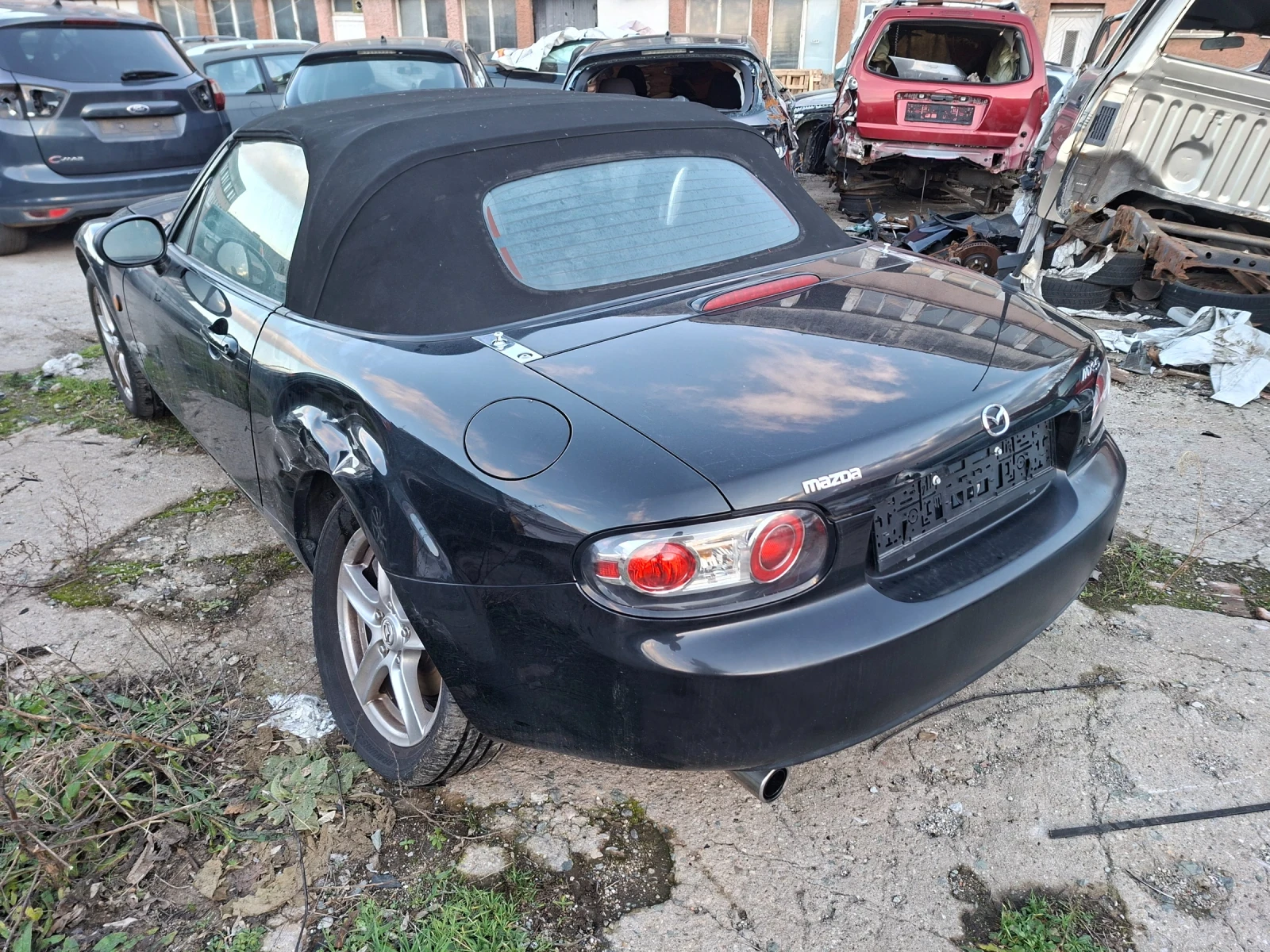 Mazda Mx-5 1.8i - изображение 5