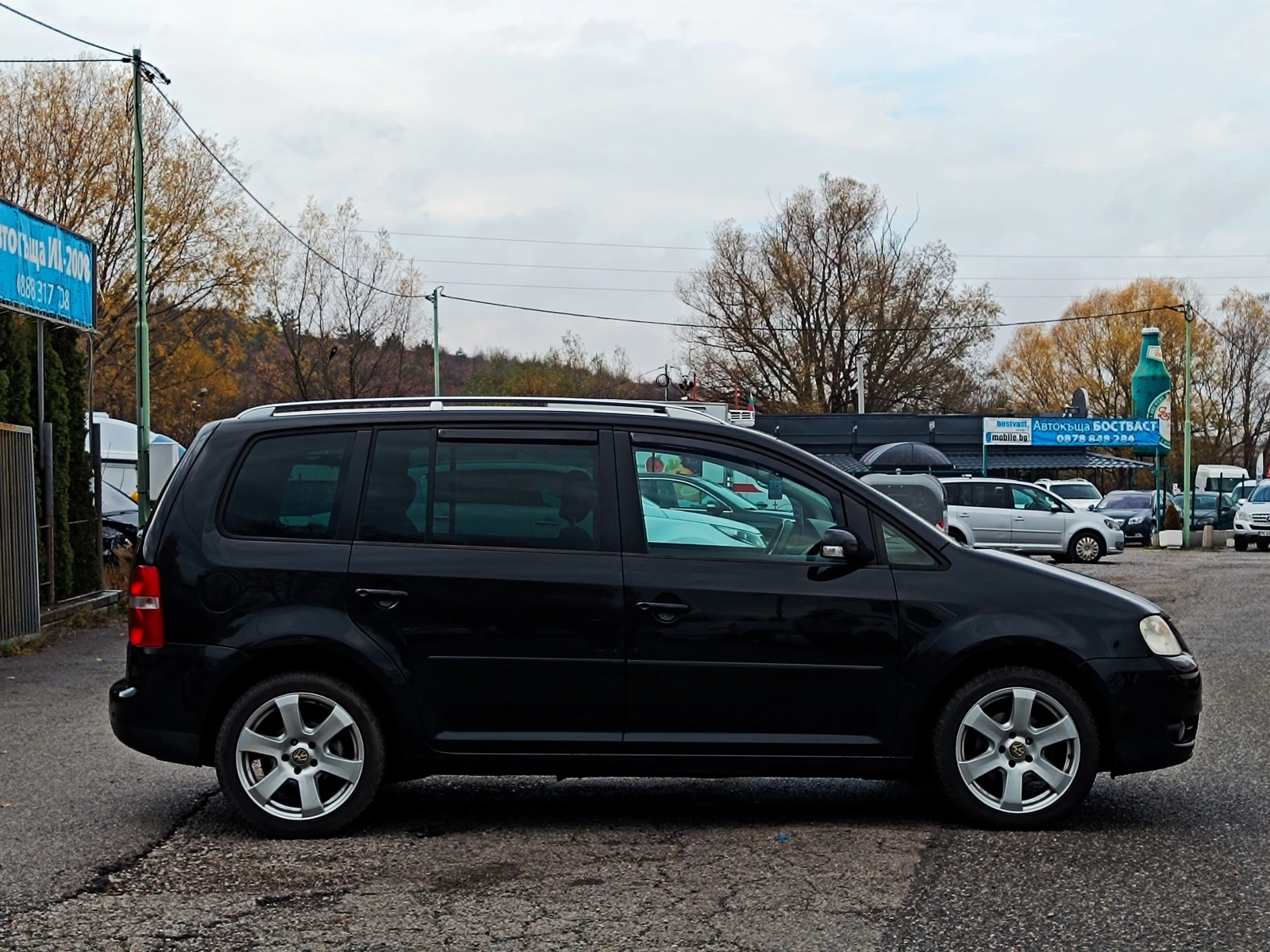 VW Touran 1.9 TDi* NAVI* * *  | Mobile.bg   4