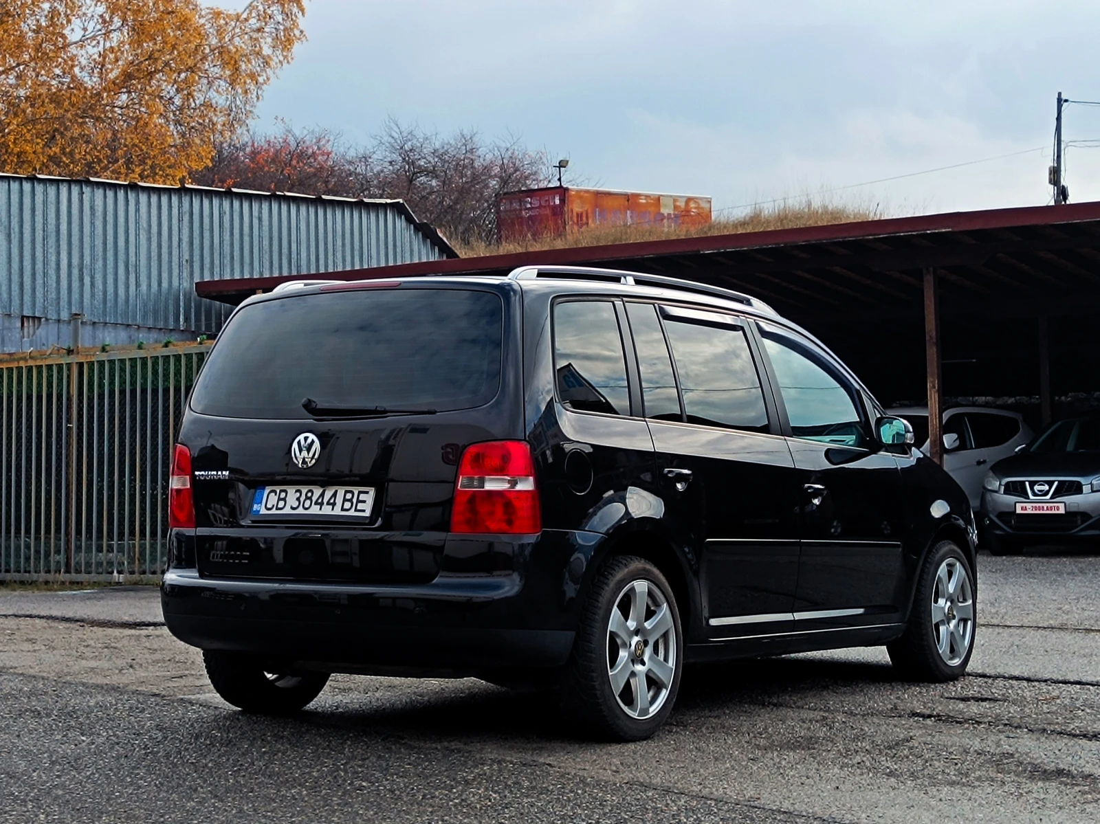 VW Touran 1.9 TDi* NAVI* * *  | Mobile.bg   5