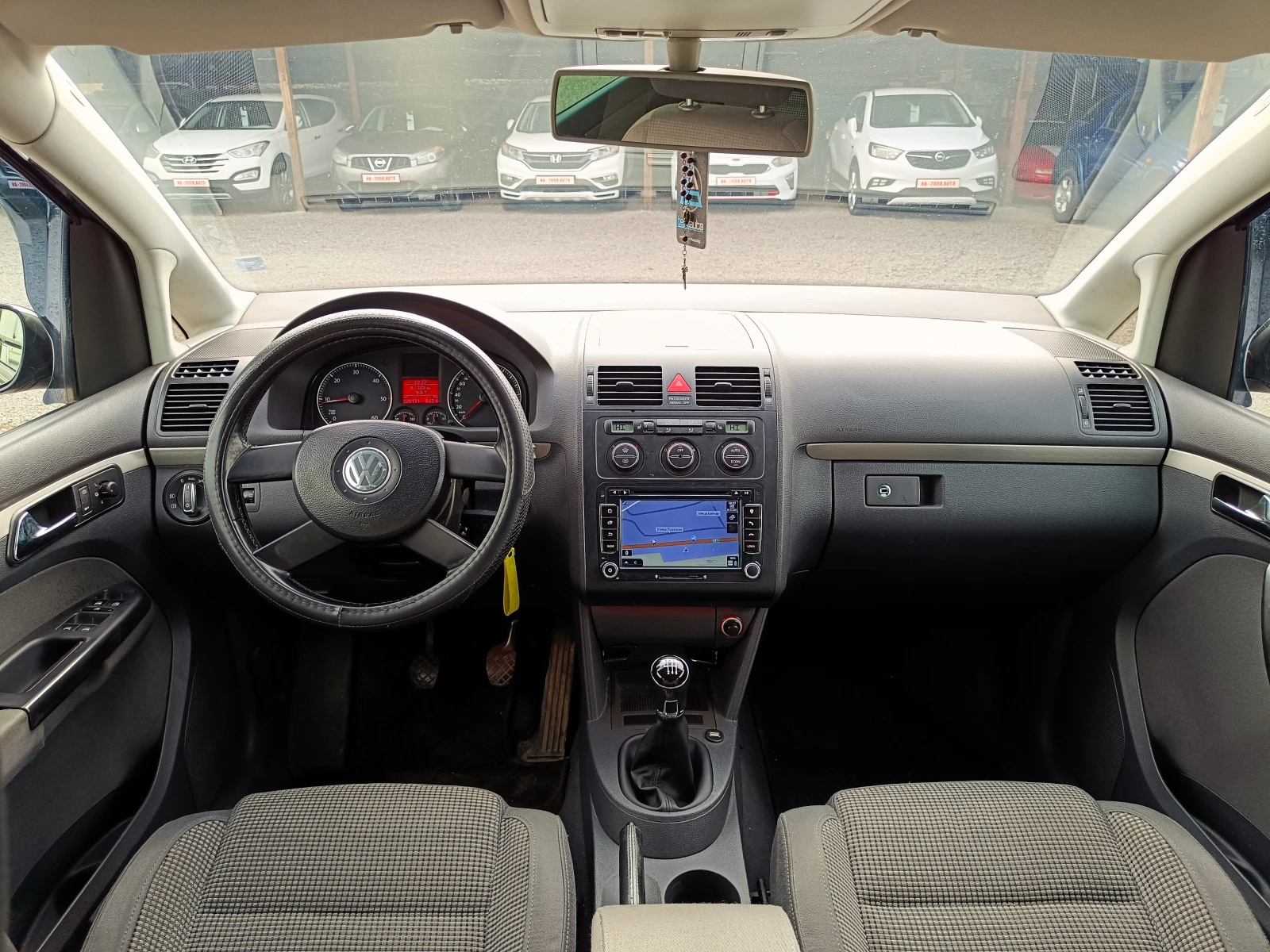 VW Touran 1.9 TDi* NAVI* * *  | Mobile.bg   11