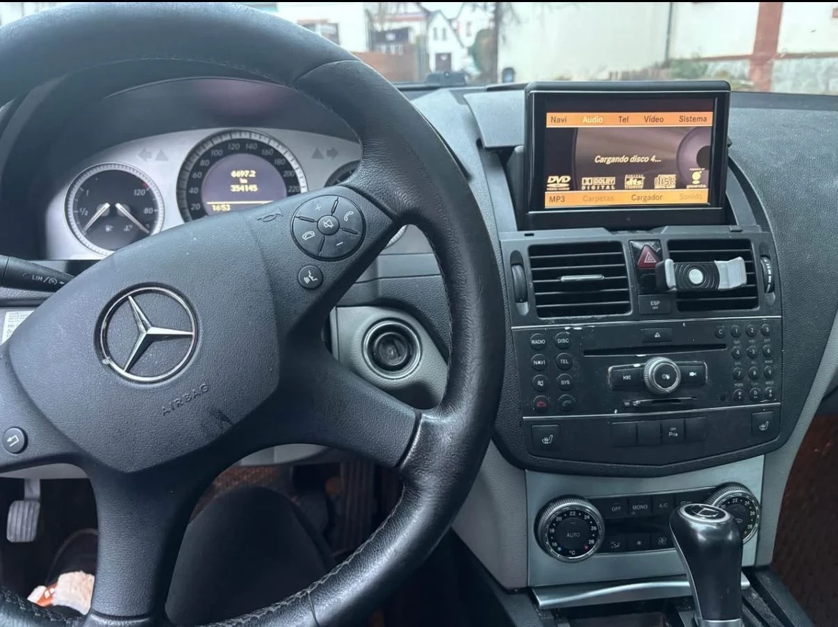 Mercedes-Benz C 320 V6 - изображение 5