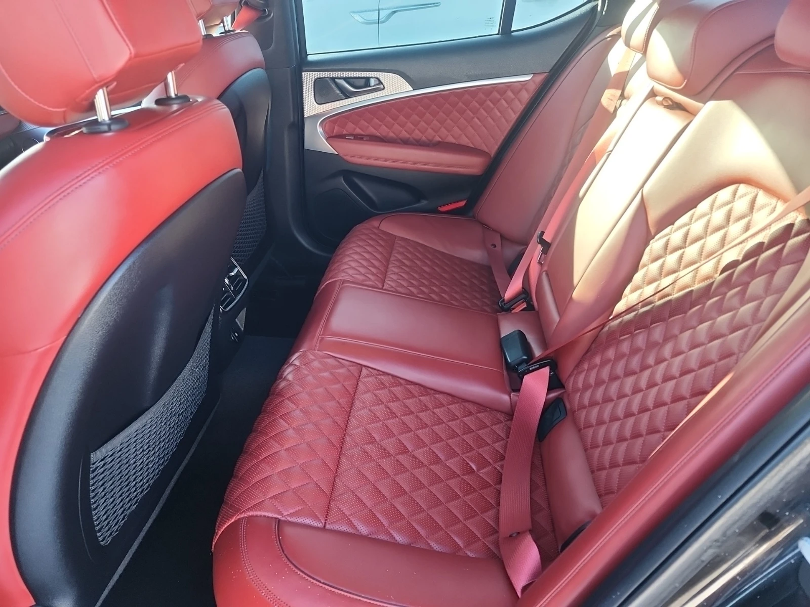 Genesis G70 3.3T SPORT - изображение 7