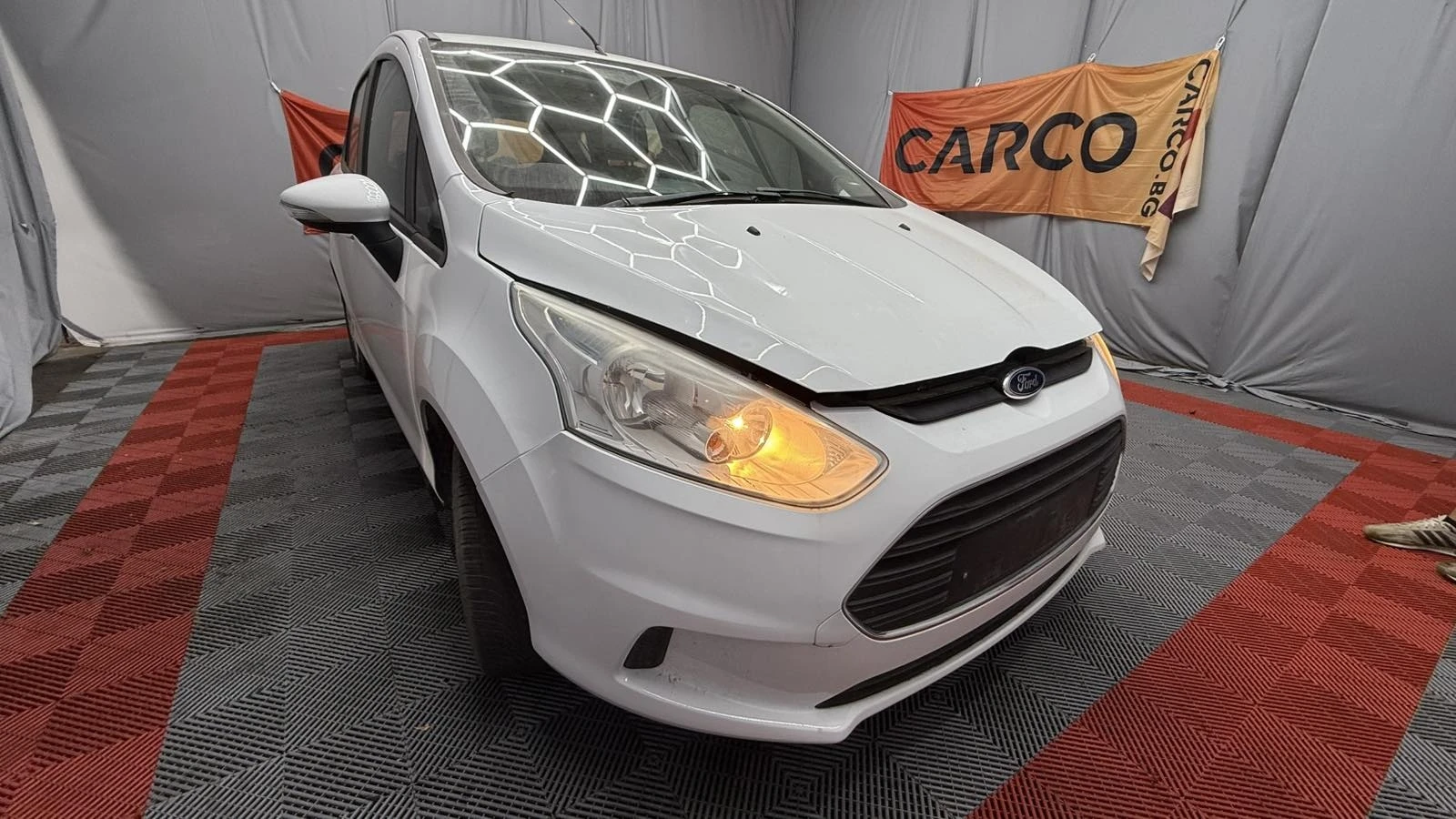 Ford B-Max 1.0i - изображение 5