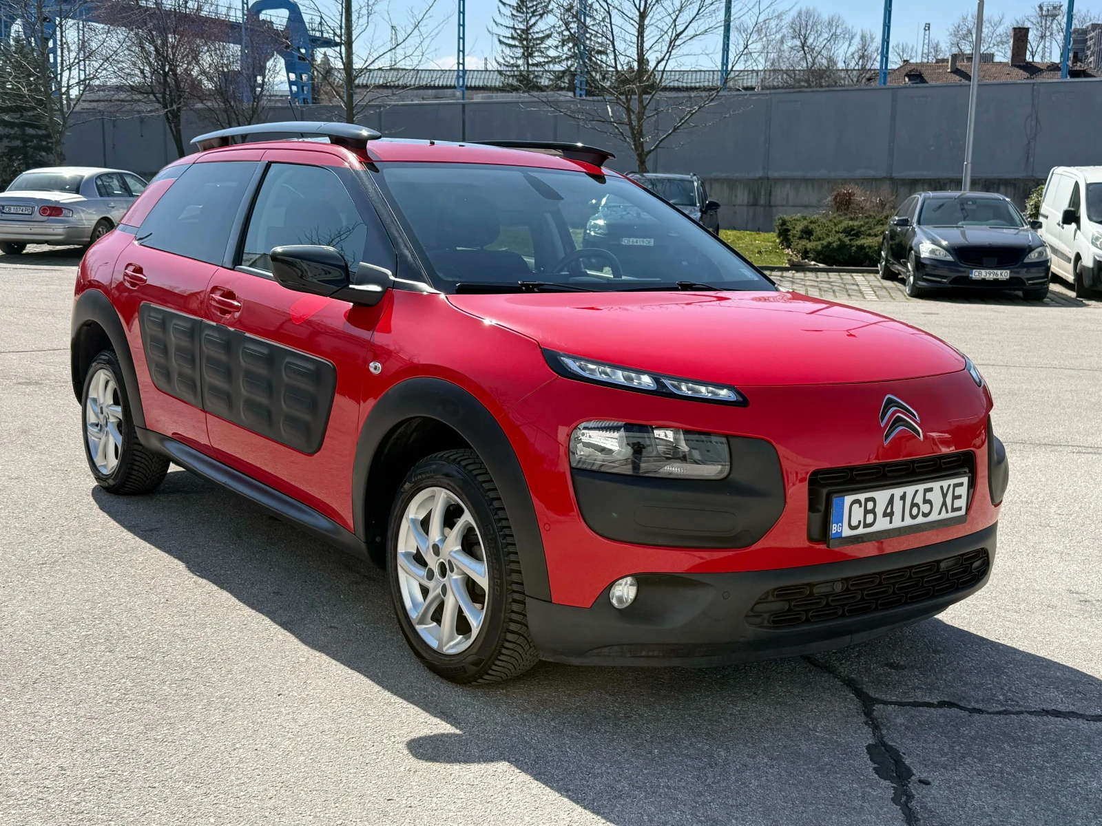 Citroen C4 Cactus, снимка 6 - Автомобили и джипове - 53877727