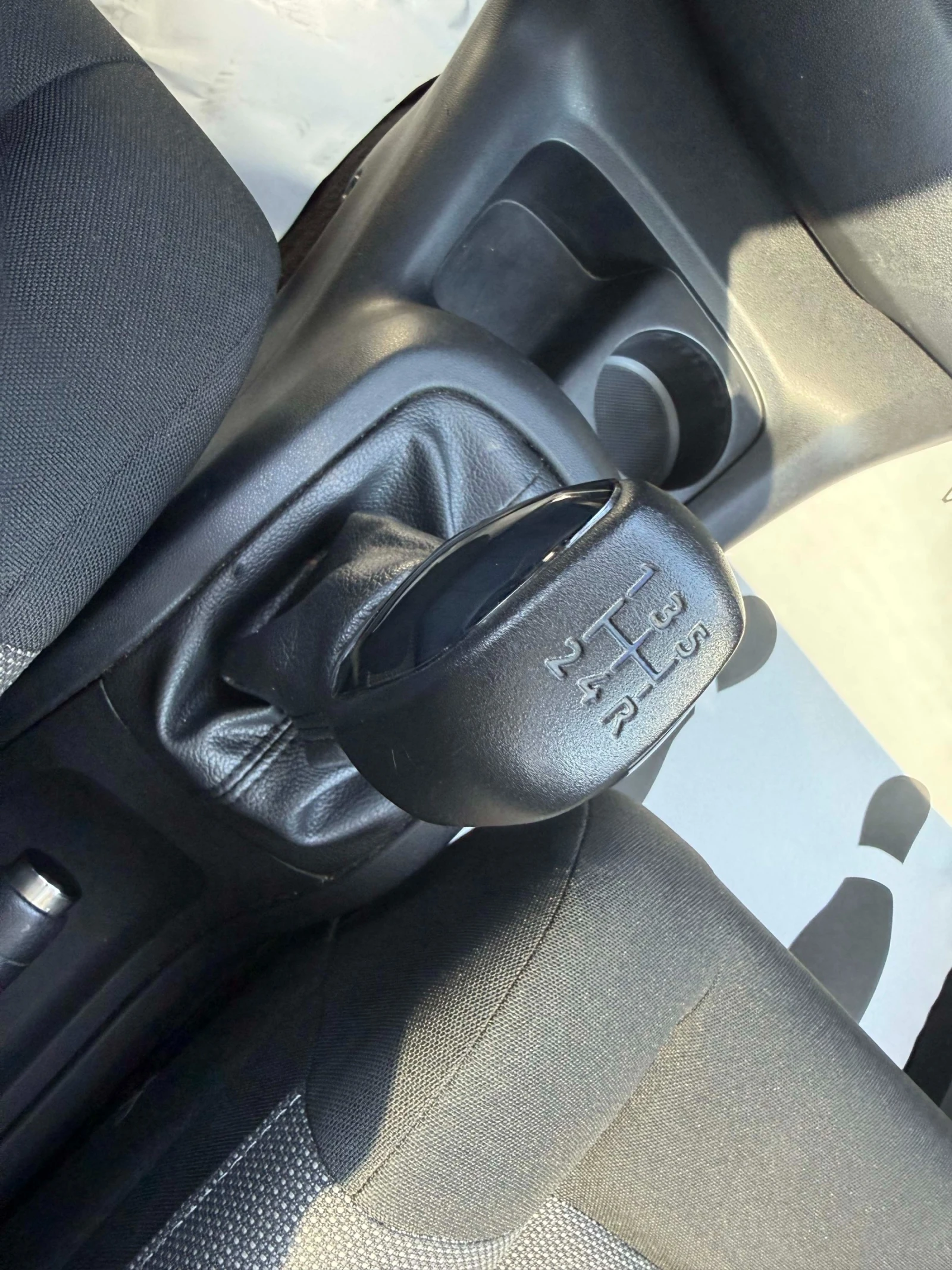 Citroen C4 Cactus, снимка 11 - Автомобили и джипове - 53877727