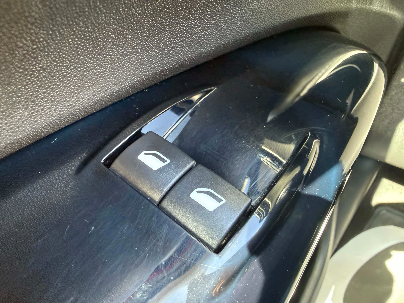 Citroen C4 Cactus, снимка 14 - Автомобили и джипове - 53877727